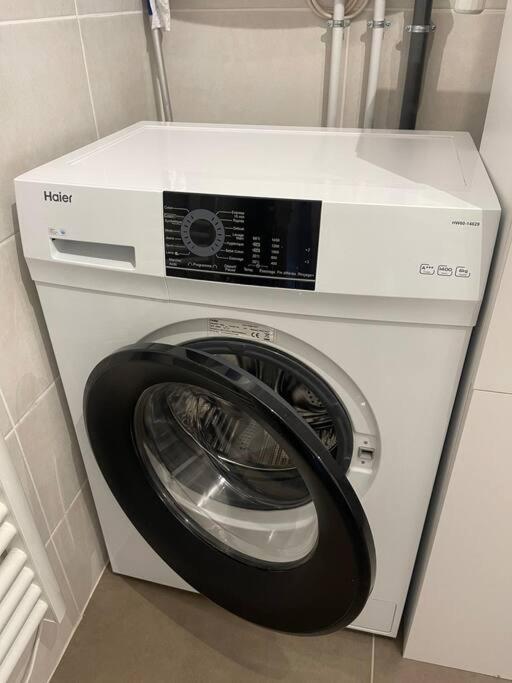 Proche Mer Et Centre Appart 2 Pieces Wifi&Clim Appartement