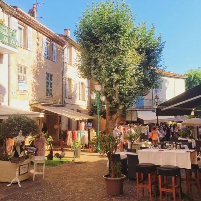 Apartment Proche Mer Et Centre Appart 2 Pieces Wifi&Clim Sainte-Maxime
